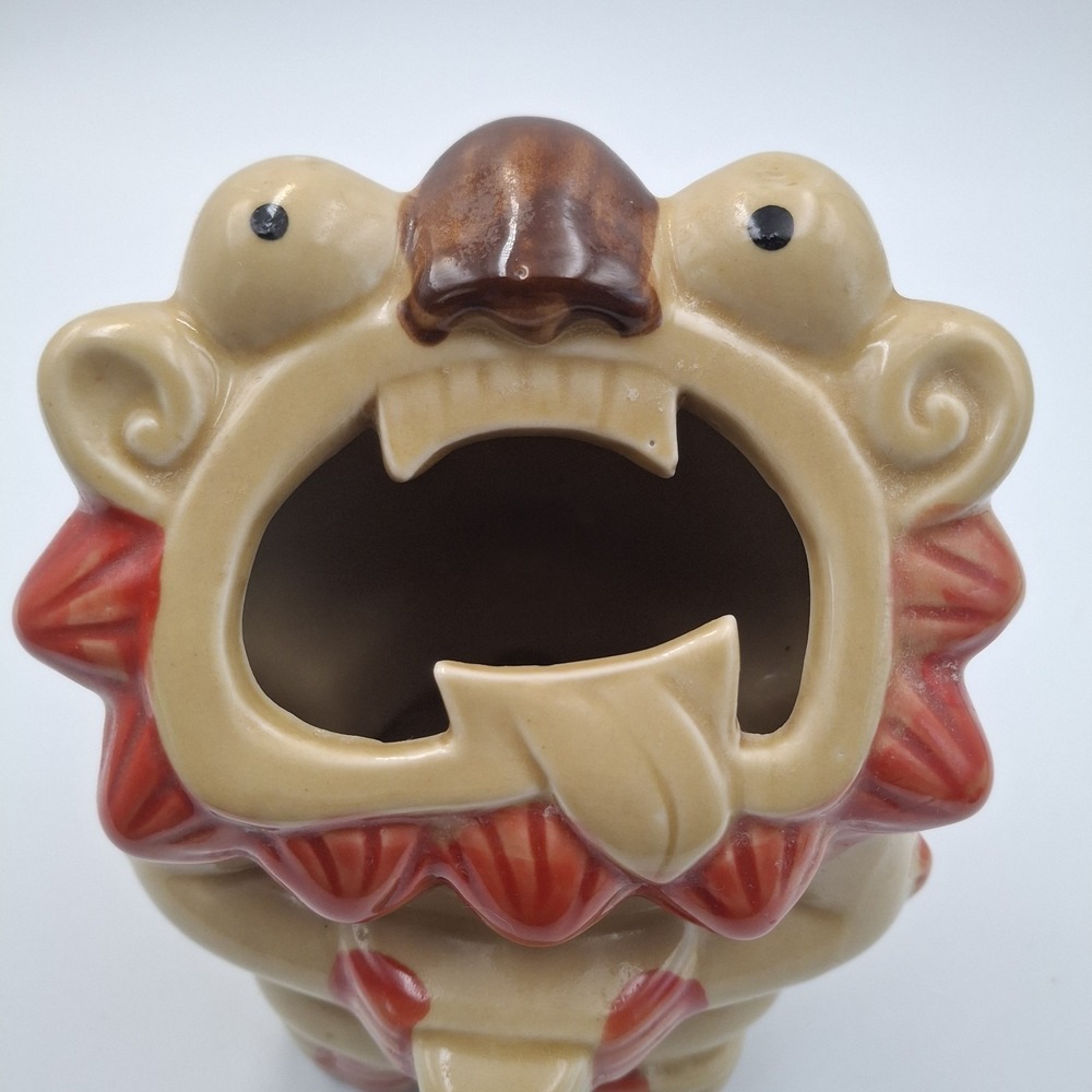 VTG Sam's Restaurant Group Okinawa Shisa Lion Tiki Mug Ryukyu Islands Japan 6" - Picture 2 of 9